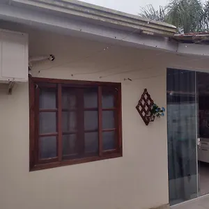 Casa de Férias Kitnet De Ubatuba, Sao Francisco do Sul